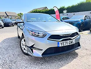 Used 2022 Kia Ceed 2 Silver - Interior and Exterior details 8