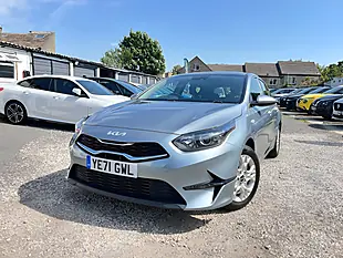 Used 2022 Kia Ceed 2 Silver - Interior and Exterior details 9