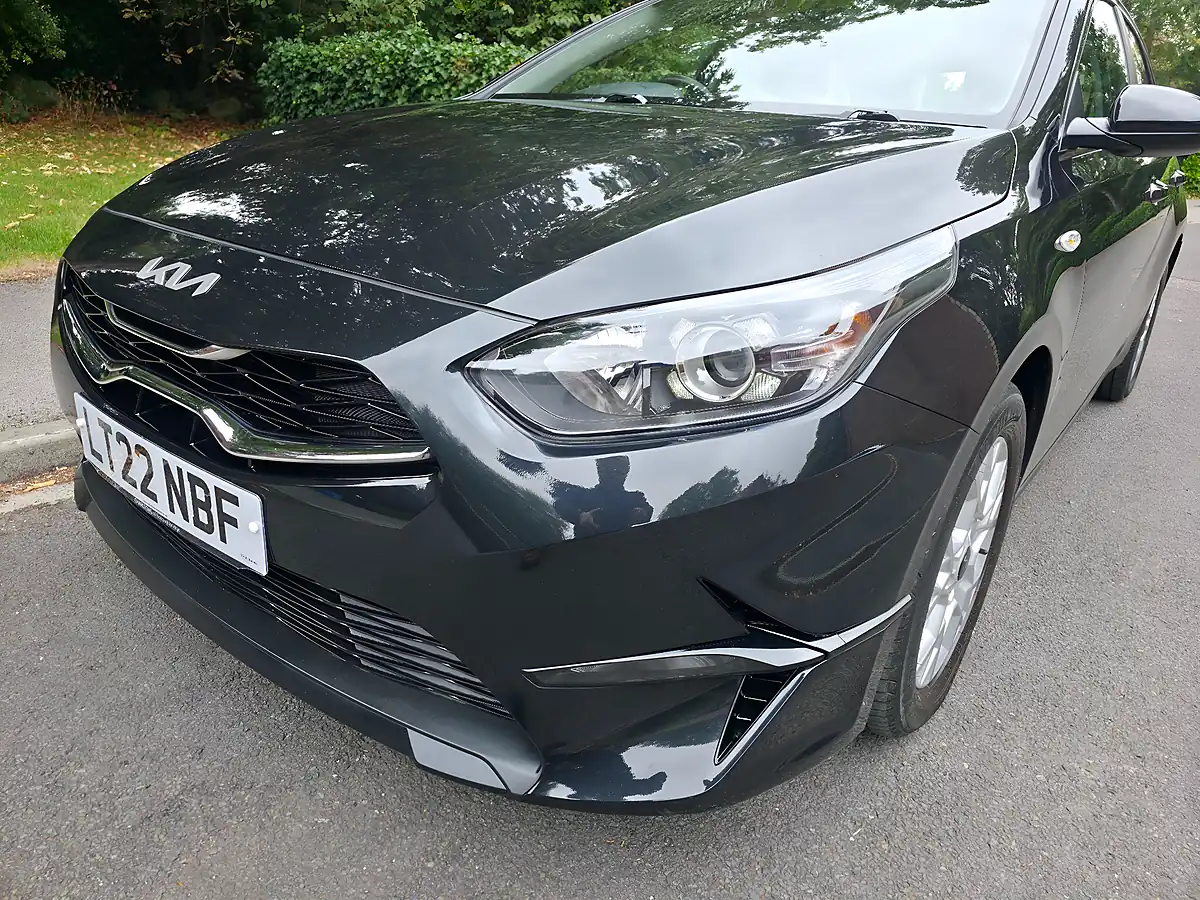 Used 2022 Kia Ceed 2 Sportswagon Phantom Black - Interior and Exterior details 19