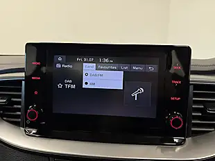 Used 2022 Kia Ceed 2 Sportswagon Red - Interior and Exterior details 16