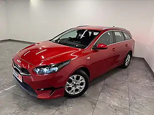 Used 2022 Kia Ceed 2 Sportswagon Red - Interior and Exterior details 4