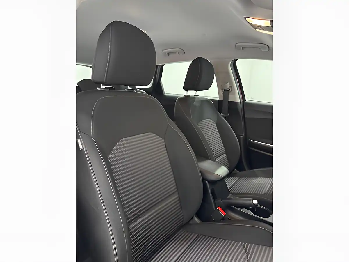 Used 2022 Kia Ceed 2 Sportswagon Red - Interior and Exterior details 9