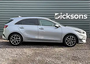 Used 2022 Kia Ceed 3 Isg Silver - Interior and Exterior details 11