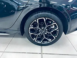 Used 2022 Kia Ceed GT-Line Black - Interior and Exterior details 20