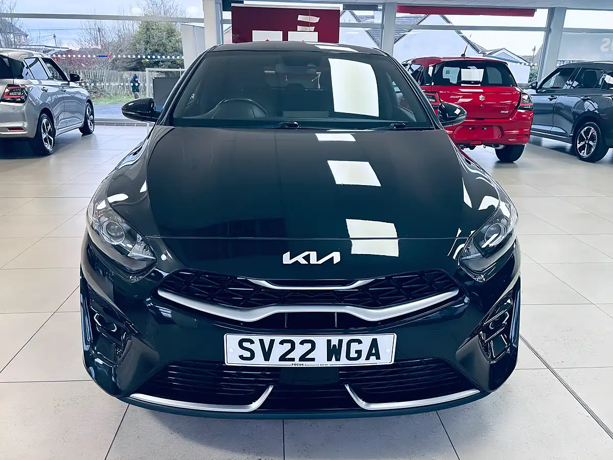 Used 2022 Kia Ceed GT-Line Black - Interior and Exterior details 3