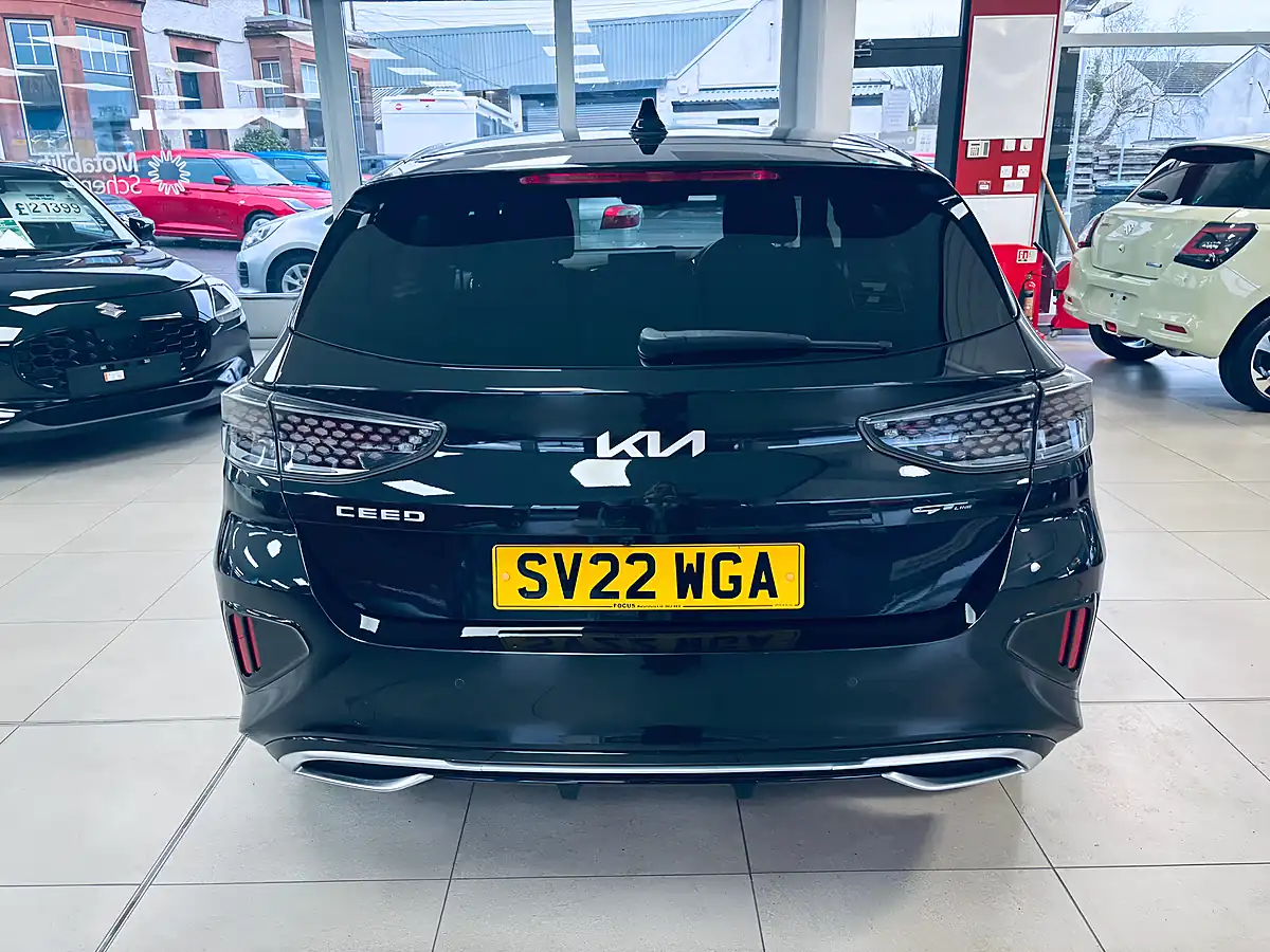 Used 2022 Kia Ceed GT-Line Black - Interior and Exterior details 8