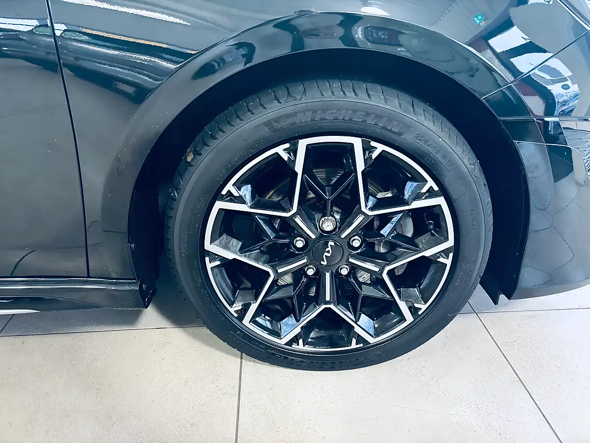 Used 2022 Kia Ceed GT-Line Black - Interior and Exterior details 9