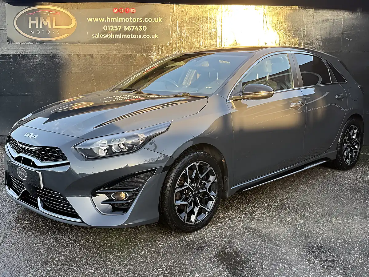 Used 2022 Kia Ceed GT-Line Grey - Interior and Exterior details 2