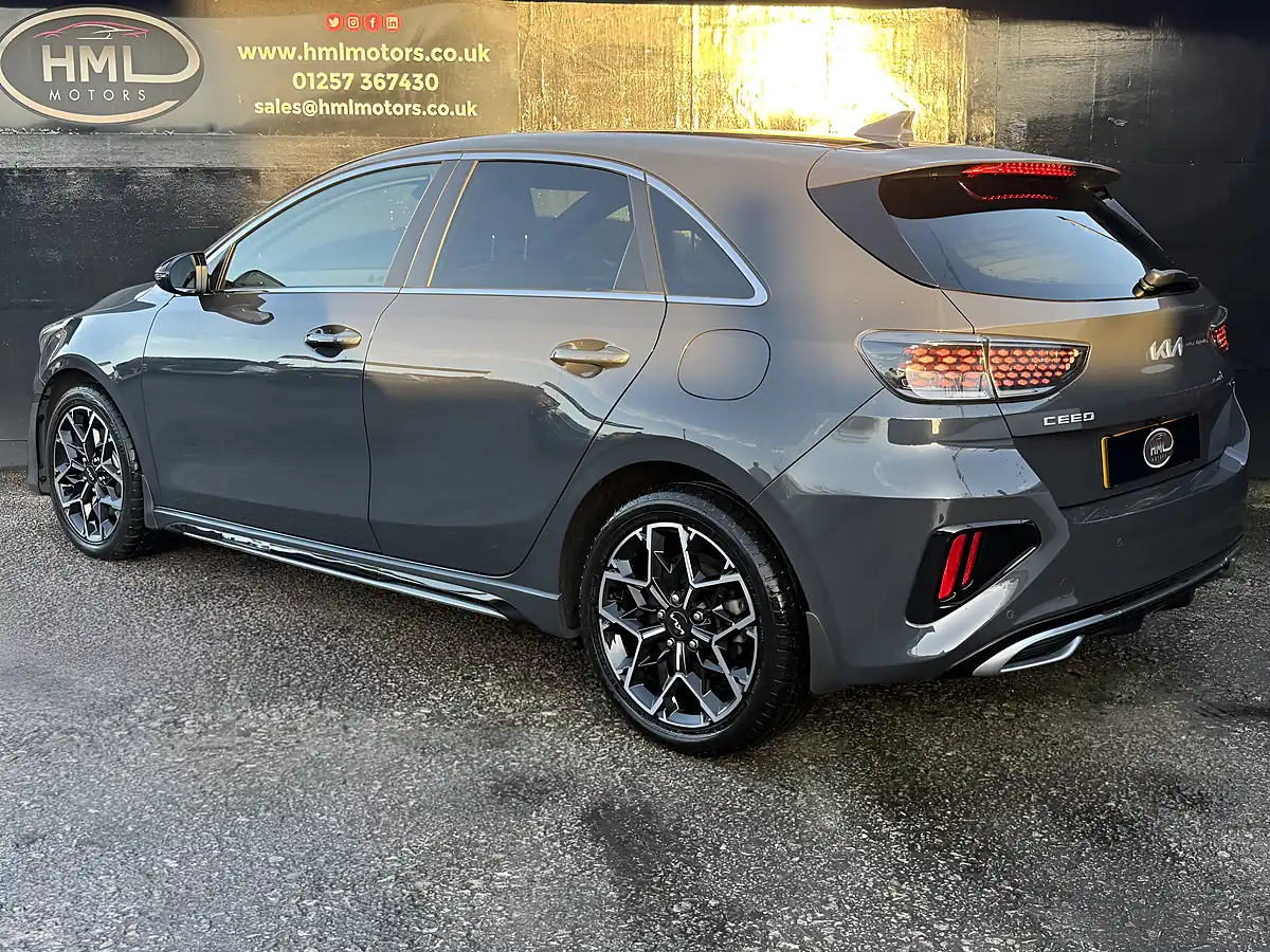 Used 2022 Kia Ceed GT-Line Grey - Interior and Exterior details 4