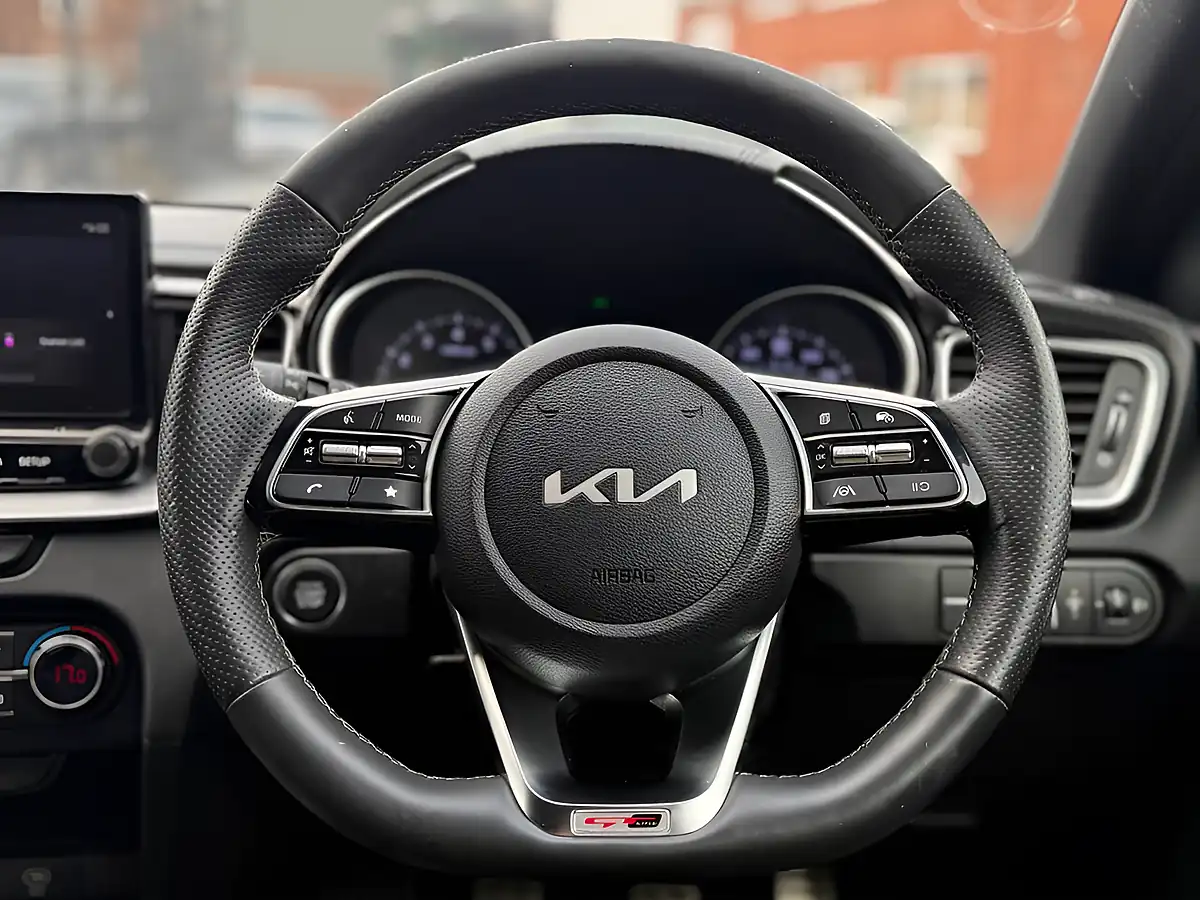 Used 2022 Kia Ceed GT-Line Grey - Interior and Exterior details 15