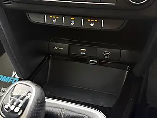 Used 2022 Kia Ceed GT-Line Grey - Interior and Exterior details 18