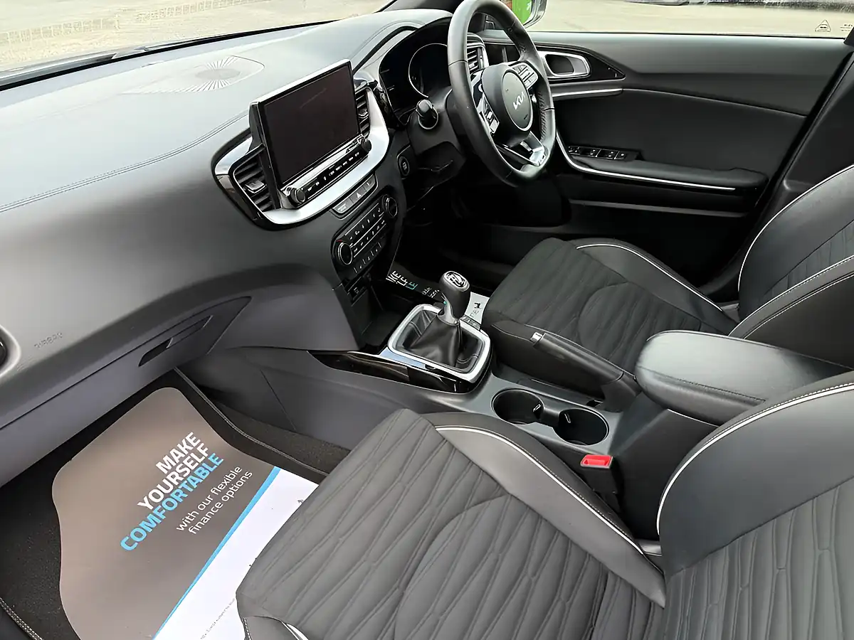 Used 2022 Kia Ceed GT-Line Grey - Interior and Exterior details 2