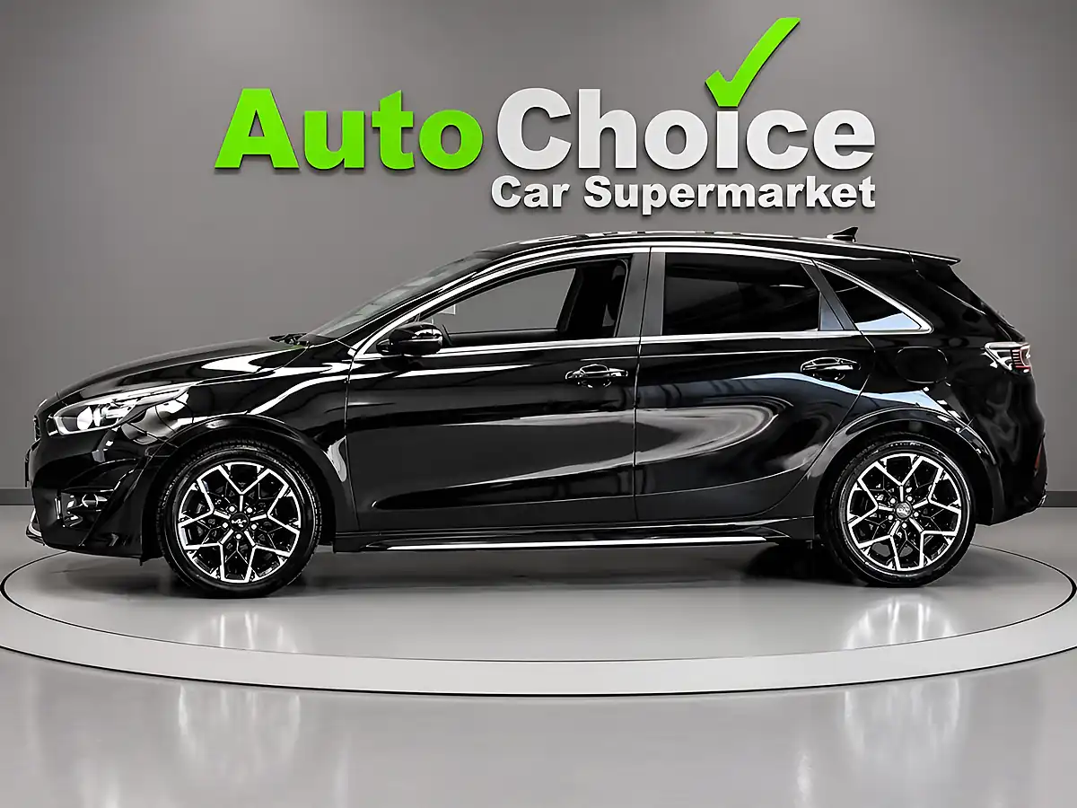 Used 2022 Kia Ceed GT-Line Phantom Black - Interior and Exterior details 4