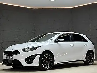 Used 2022 Kia Ceed GT-Line White - Interior and Exterior details 13