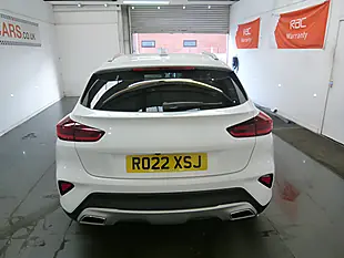 Used 2022 Kia Ceed Xceed 3 White - Interior and Exterior details 7