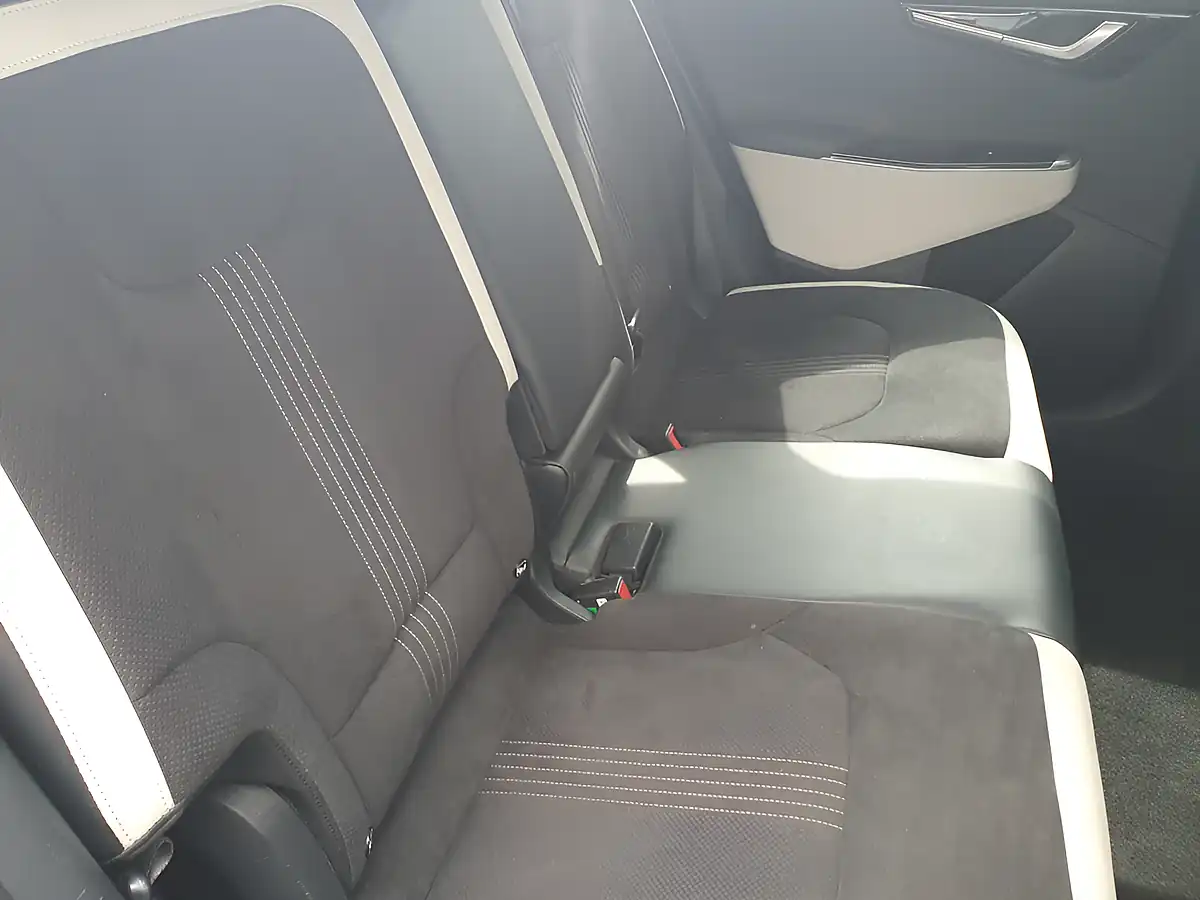 Used 2022 Kia EV6 GT-Line Black - Interior and Exterior details 16