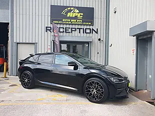 Used 2022 Kia EV6 GT-Line Black - Interior and Exterior details 2