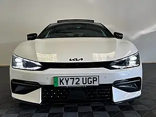 Used 2022 Kia EV6 GT-Line S White - Interior and Exterior details 4