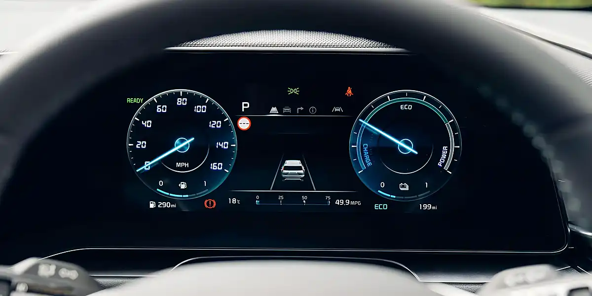 Used 2022 Kia Niro 2 Black - Interior and Exterior details 17