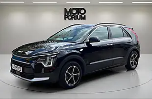 Used 2022 Kia Niro 2 Black - Interior and Exterior details 2