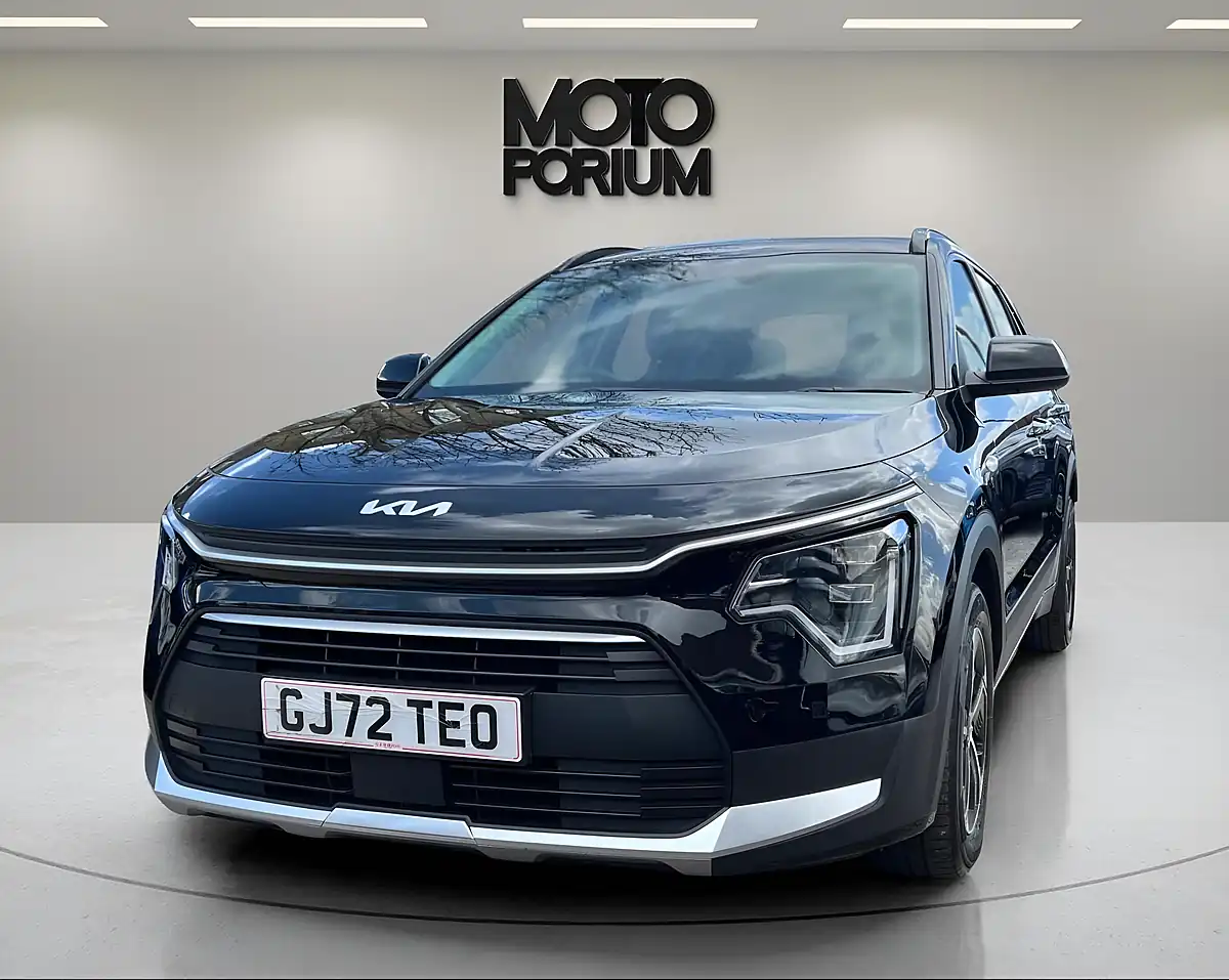 Used 2022 Kia Niro 2 Black - Interior and Exterior details 8