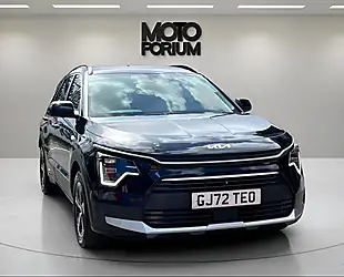 Used 2022 Kia Niro 2 Black - Interior and Exterior details 9