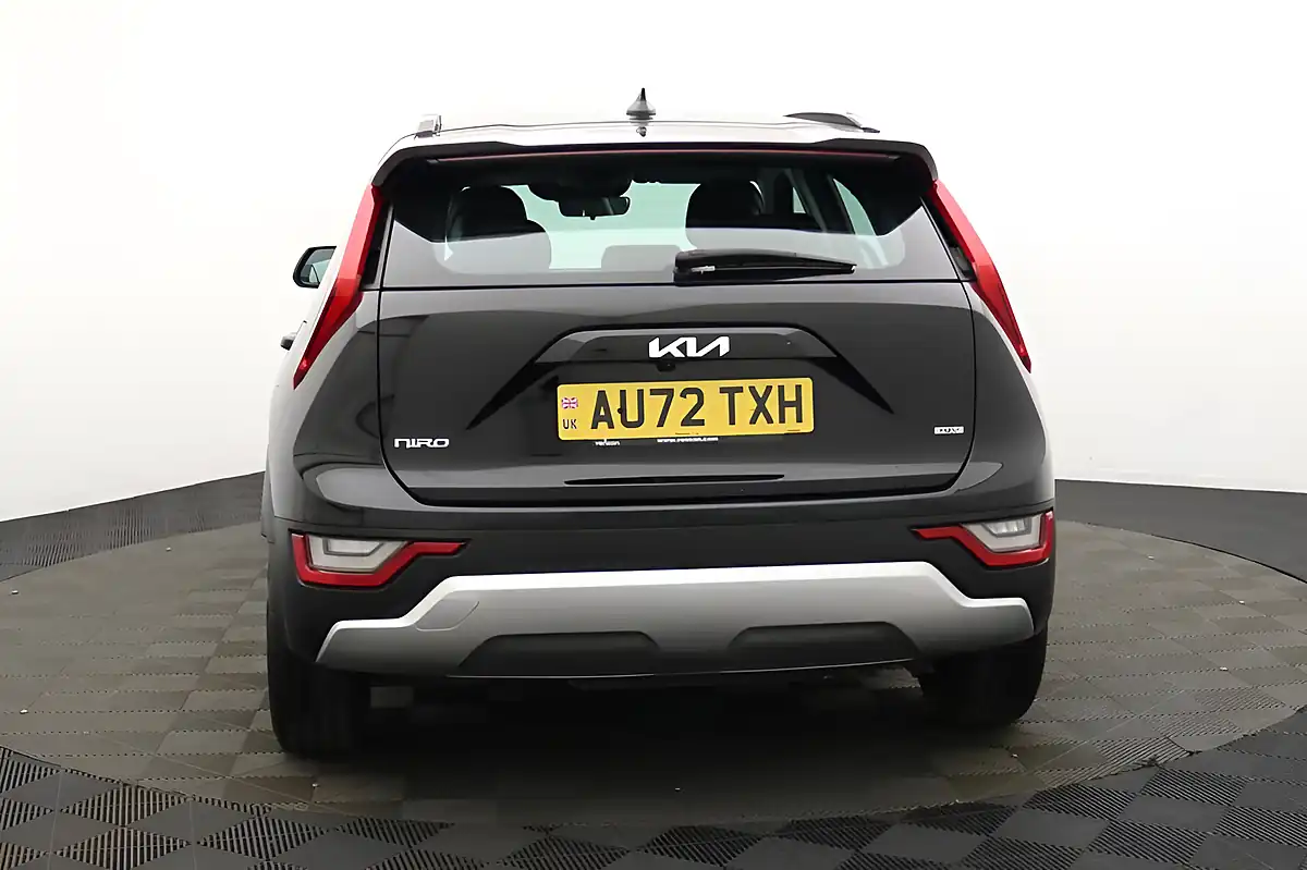 Used 2022 Kia Niro 2 Black - Interior and Exterior details 4