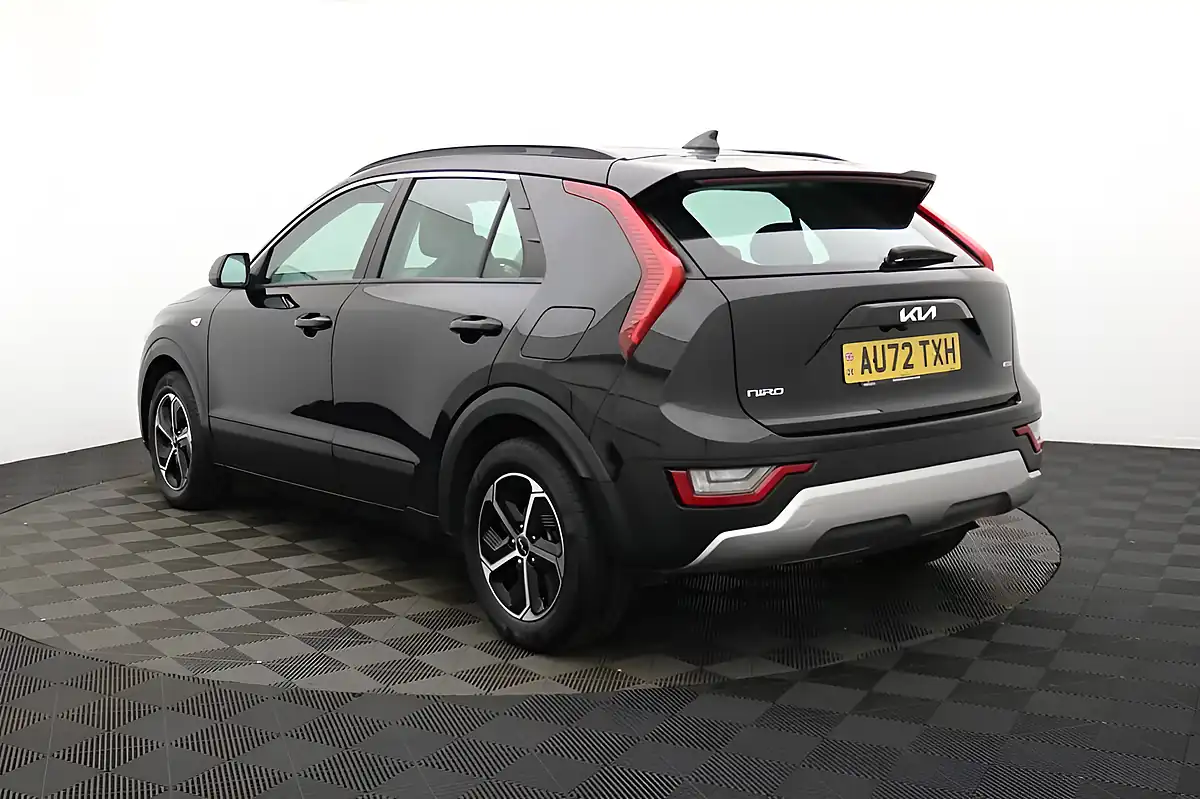 Used 2022 Kia Niro 2 Black - Interior and Exterior details 5