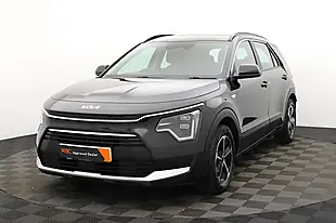 Used 2022 Kia Niro 2 Black - Interior and Exterior details 6
