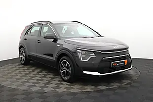 Used 2022 Kia Niro 2 Black - Interior and Exterior details 8