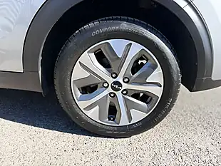 Used 2022 Kia Niro 2 Grey - Interior and Exterior details 18