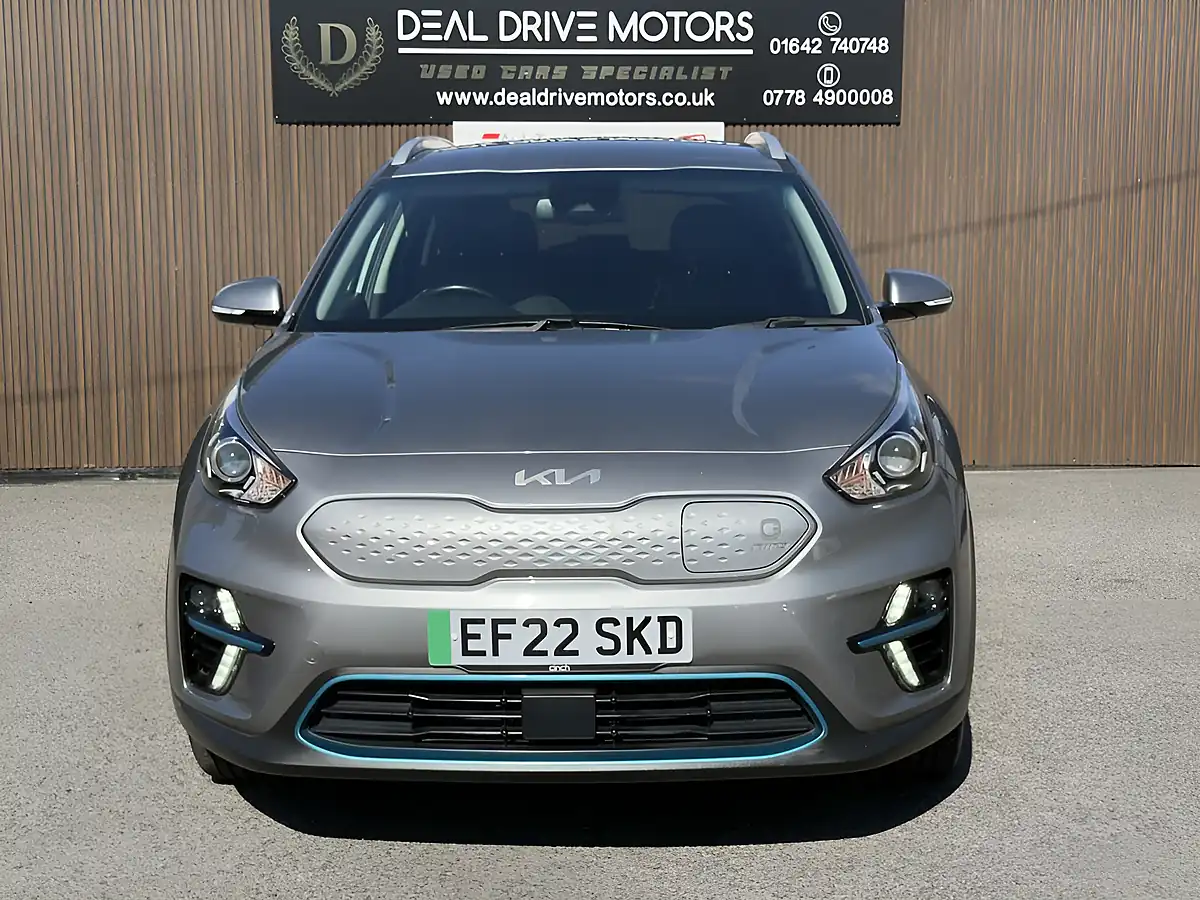 Used 2022 Kia Niro 2 Grey - Interior and Exterior details 3
