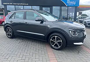 Used 2022 Kia Niro 2 Grey - Interior and Exterior details 11