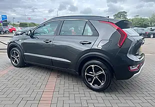 Used 2022 Kia Niro 2 Grey - Interior and Exterior details 15