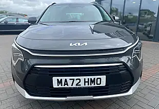 Used 2022 Kia Niro 2 Grey - Interior and Exterior details 6