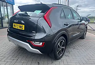 Used 2022 Kia Niro 2 Grey - Interior and Exterior details 8
