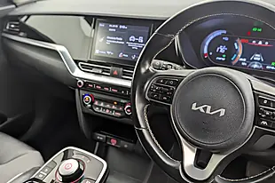 Used 2022 Kia Niro 2 Grey - Interior and Exterior details 16
