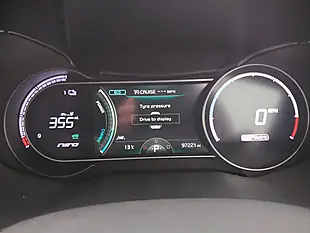 Used 2022 Kia Niro 2 Red - Interior and Exterior details 13