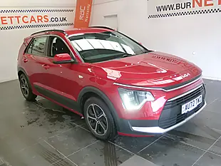 Used 2022 Kia Niro 2 Red Metallic - Interior and Exterior details 3