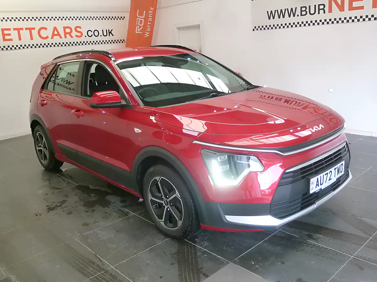 Used 2022 Kia Niro 2 Red Metallic - Interior and Exterior details 3