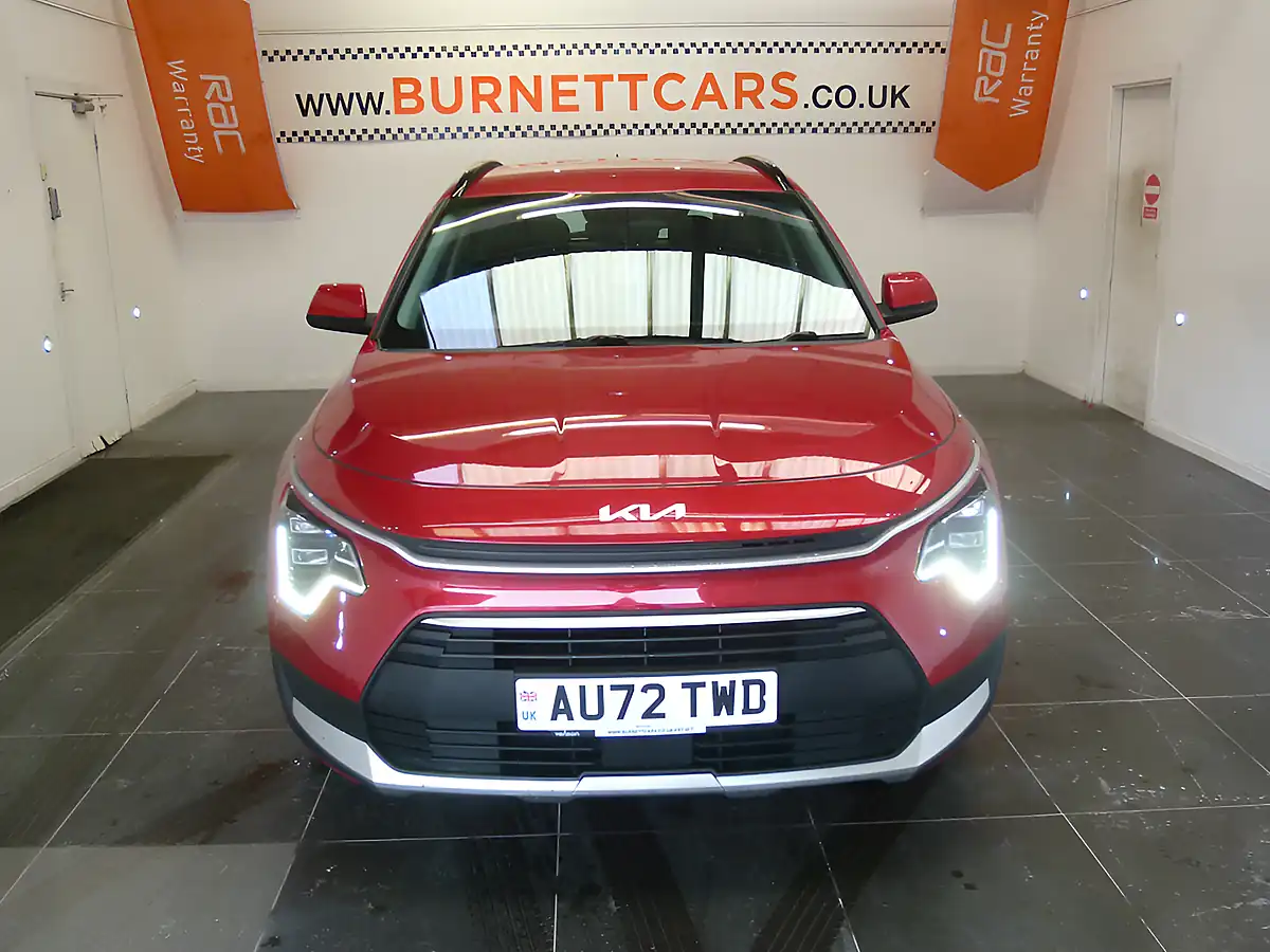 Used 2022 Kia Niro 2 Red Metallic - Interior and Exterior details 4
