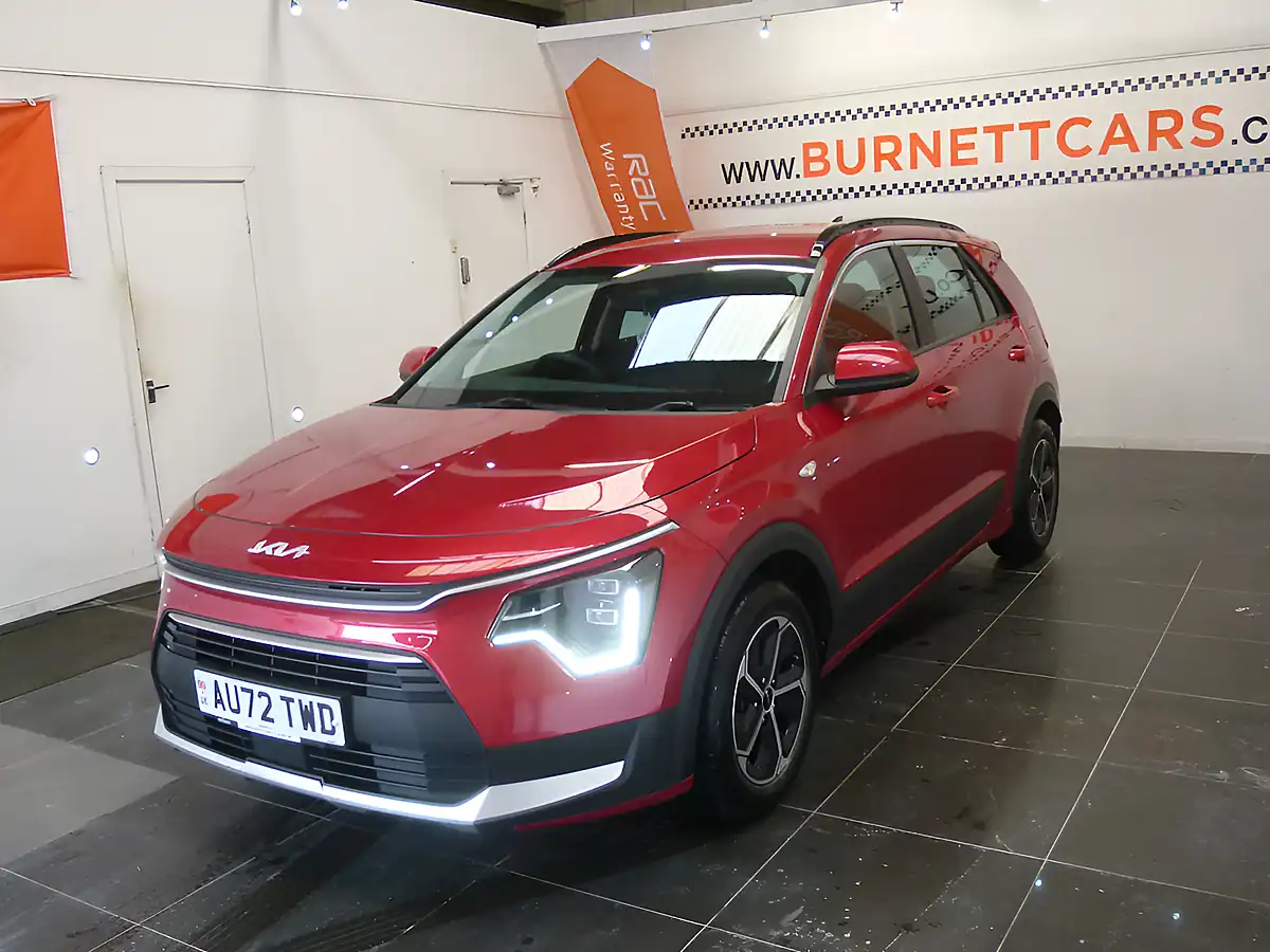Used 2022 Kia Niro 2 Red Metallic - Interior and Exterior details 5