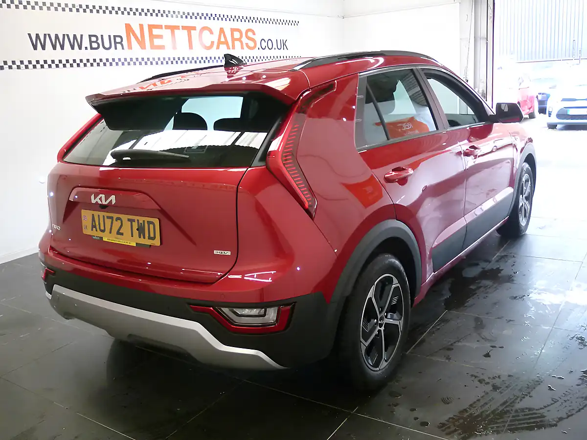 Used 2022 Kia Niro 2 Red Metallic - Interior and Exterior details 8