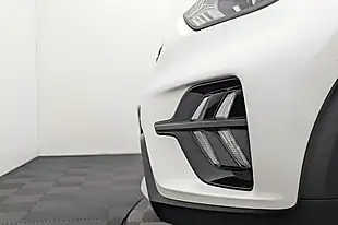 Used 2022 Kia Niro 2 White - Interior and Exterior details 17