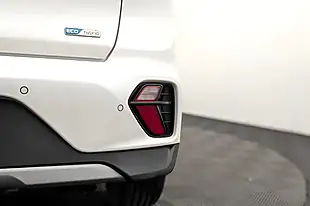 Used 2022 Kia Niro 2 White - Interior and Exterior details 18