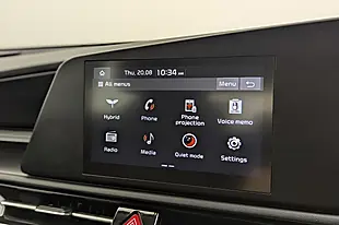 Used 2022 Kia Niro 2 White - Interior and Exterior details 12