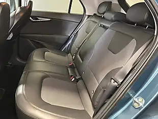 Used 2022 Kia Niro 3 Blue - Interior and Exterior details 14
