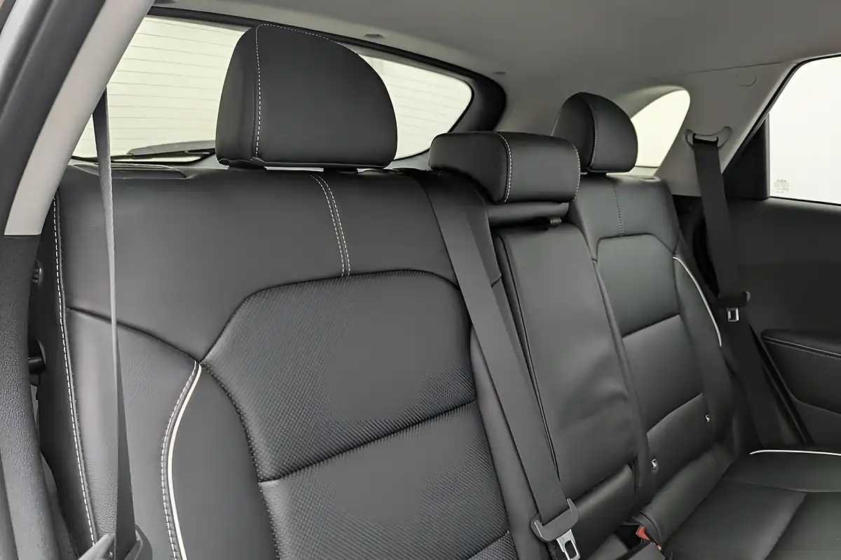 Used 2022 Kia Niro 3 Grey - Interior and Exterior details 11