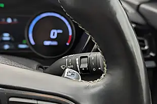 Used 2022 Kia Niro 3 Grey - Interior and Exterior details 15