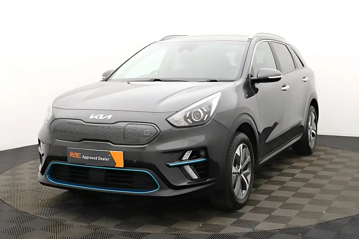 Used 2022 Kia Niro 3 Grey - Interior and Exterior details 7